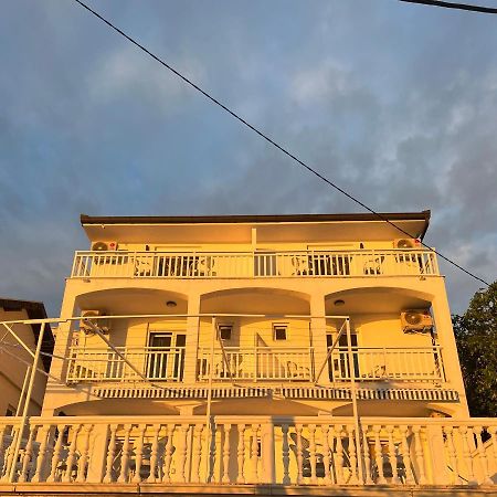 Villa Senka Neum Bagian luar foto